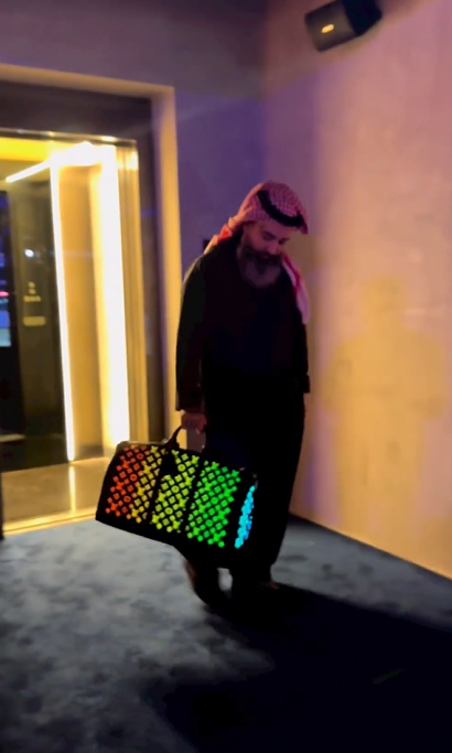 注意看，這男人太狠了！潮流店主理人因在 LOUIS VUITTON 消費過高，被官方列入禁買名單！