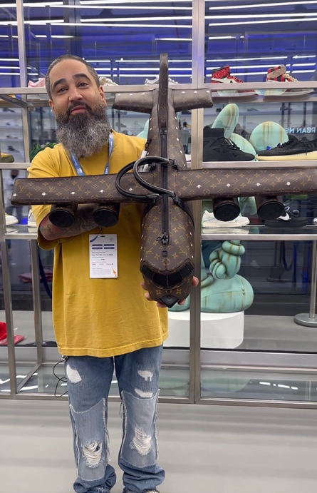 注意看，這男人太狠了！潮流店主理人因在 LOUIS VUITTON 消費過高，被官方列入禁買名單！