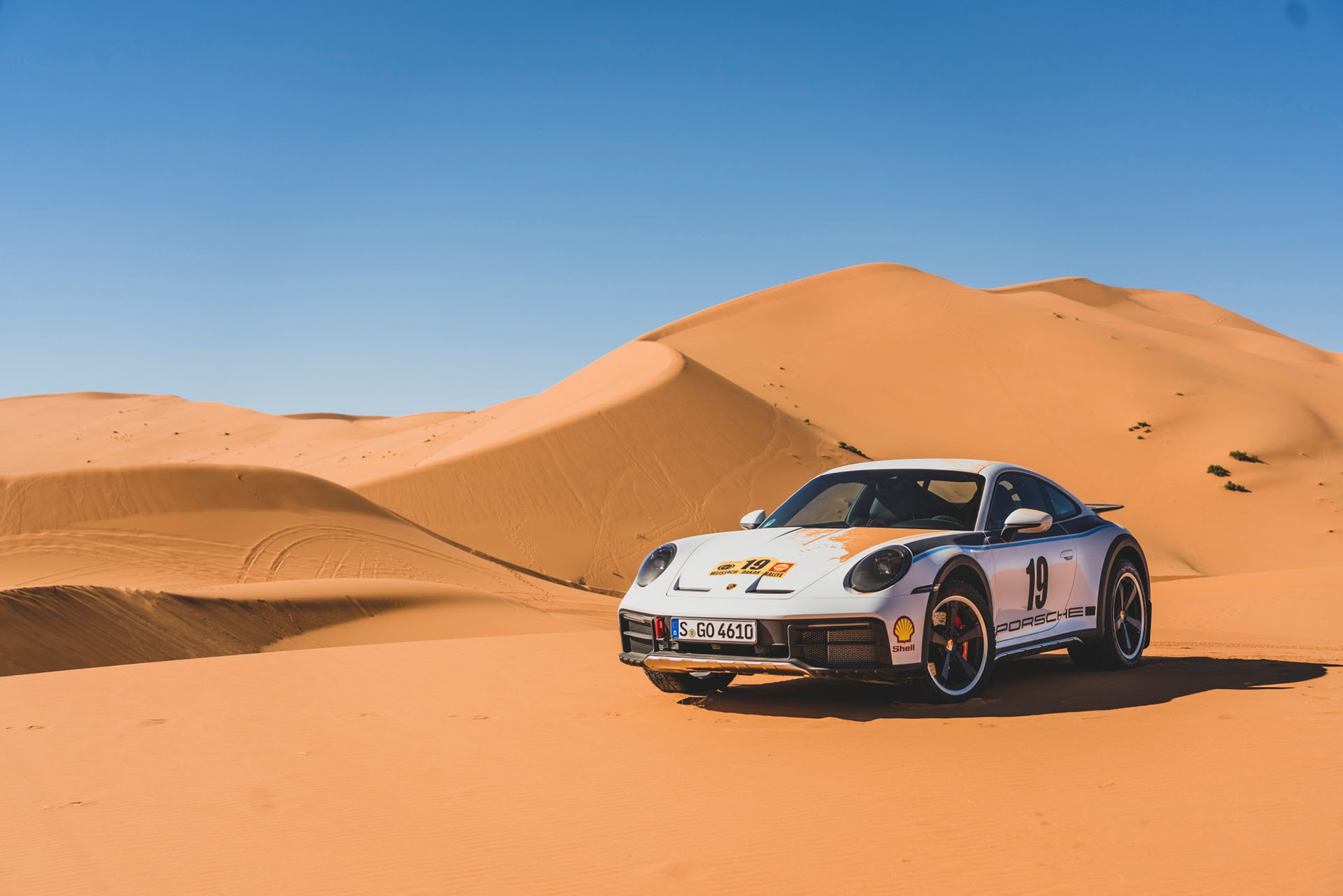 Porsche 911 Dakar Rallye Design Package-2