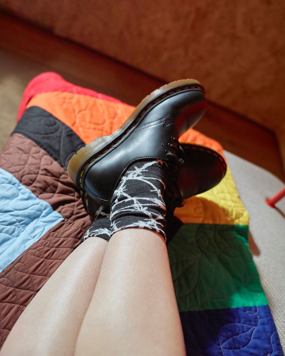 鞋櫃裡就缺這雙馬汀靴！Dr. Martens 三大必收 Icon 鞋款全新登場