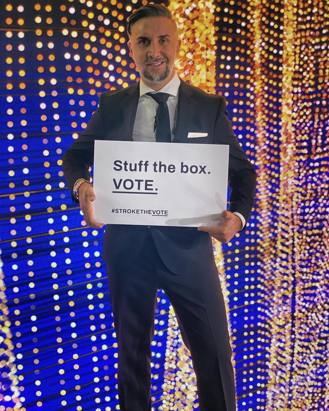 連拍 1 小時下腹突劇痛！史上最強男優公開 AV 女優拍攝秘辛「我覺得很愧疚」