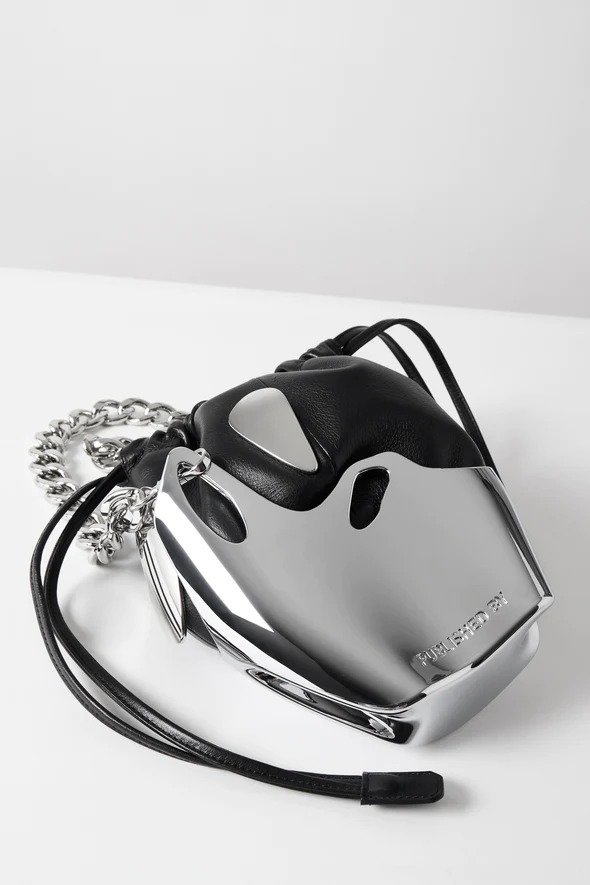 先鋒造型感，Published By 釋出「BUCKET BAG」、「ALL DAY BAG」全新包款