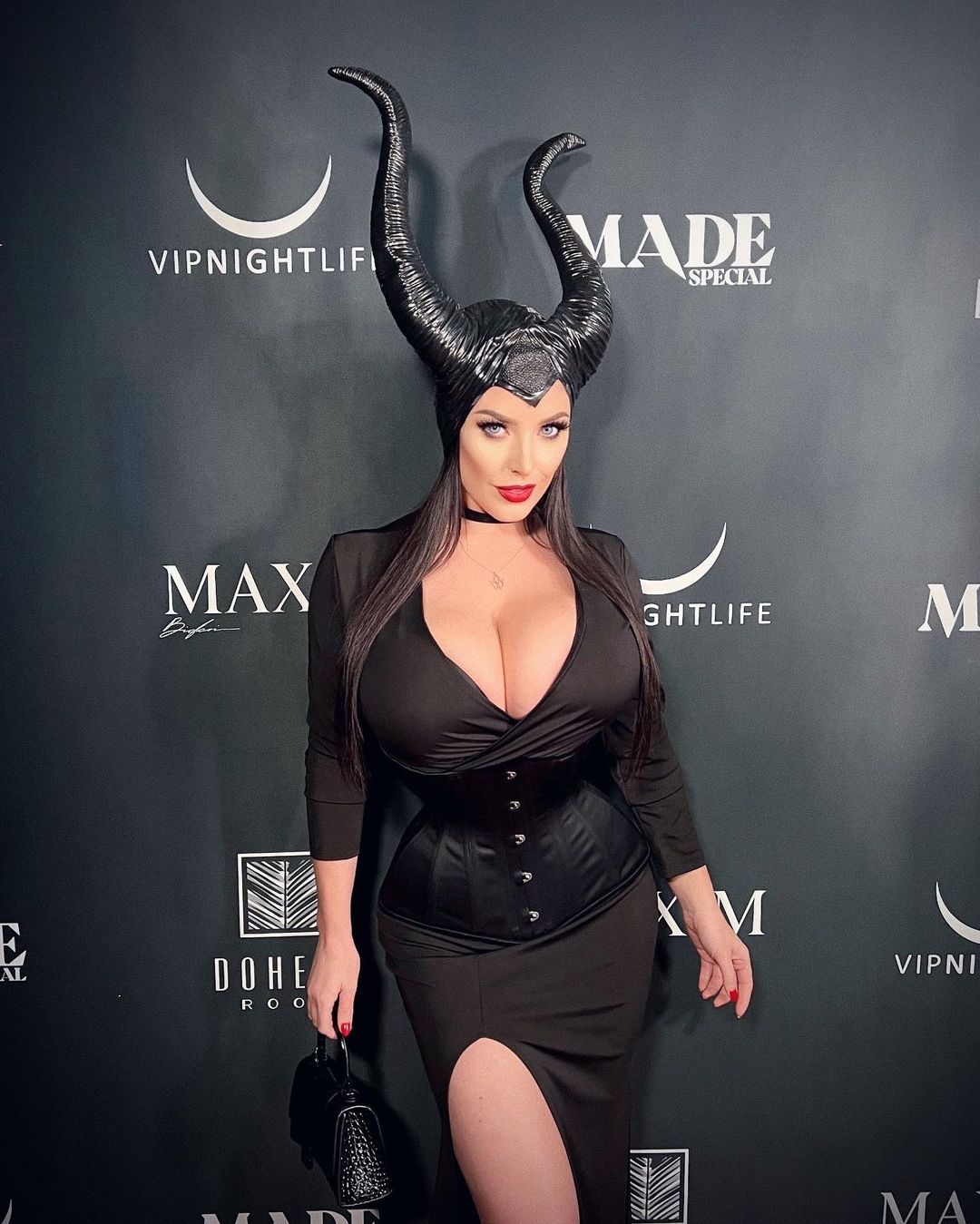 連拍 1 小時下腹突劇痛！史上最強男優公開 AV 女優拍攝秘辛「我覺得很愧疚」