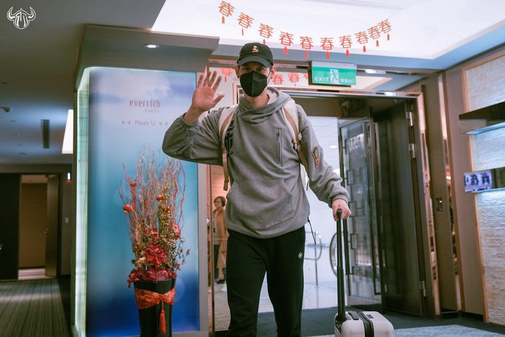 林氏兄弟正式合體！林書豪今日正式抵台，下週正式向鋼鐵人報到！