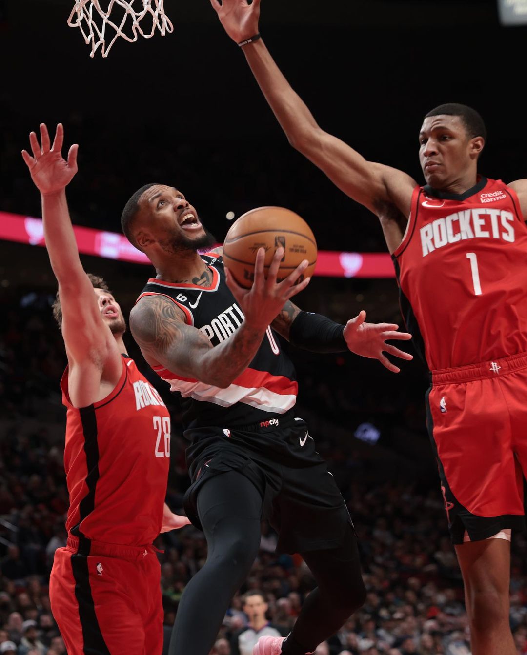 聯盟賽後馬上藥檢！Damian Lillard 狂飆生涯新高 71 分，這項「紀錄」讓他成為史上第一！