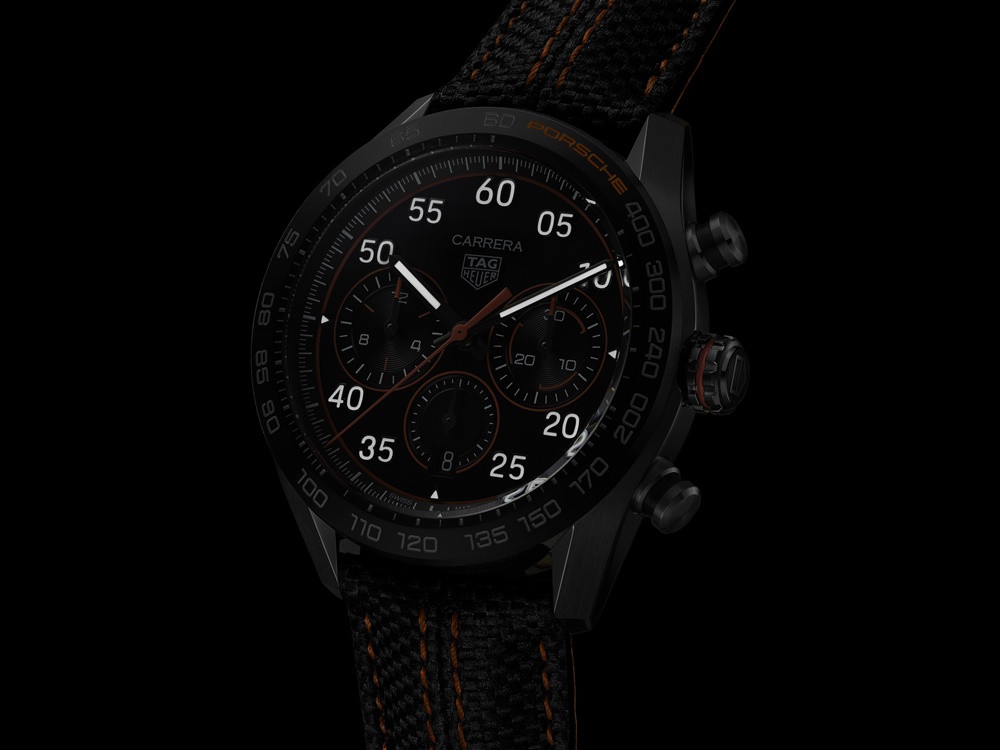 無法抵抗的黑橘潮！ TAG Heuer Carrera X Porsche Orange Racing 聯名計時腕錶登場