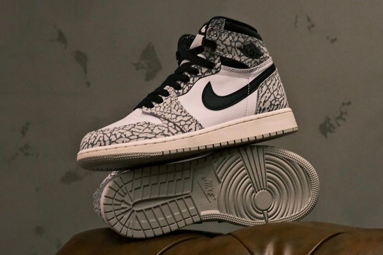 AIR JORDAN 1 RETRO HIGH OG WHITE CEMENT