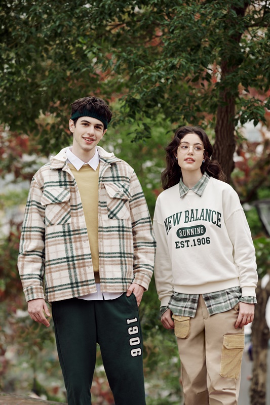 跟 IU 談場校園初戀？ New Balance 釋出 NB 1906 潮流形象店限定服飾，美式學院風強勢回歸！