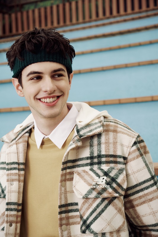 跟 IU 談場校園初戀？ New Balance 釋出 NB 1906 潮流形象店限定服飾，美式學院風強勢回歸！