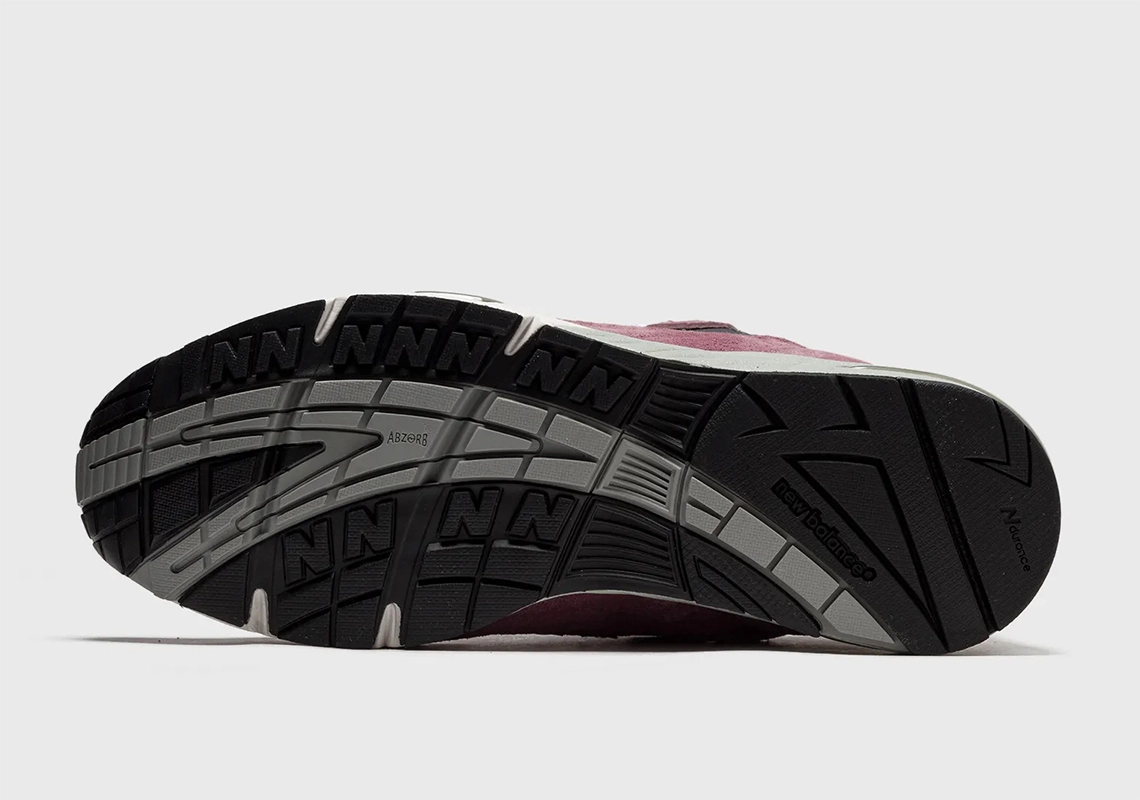 騷粉工裝潮人必備！New Balance 991 全新配色「Pink Suede」正式公開！