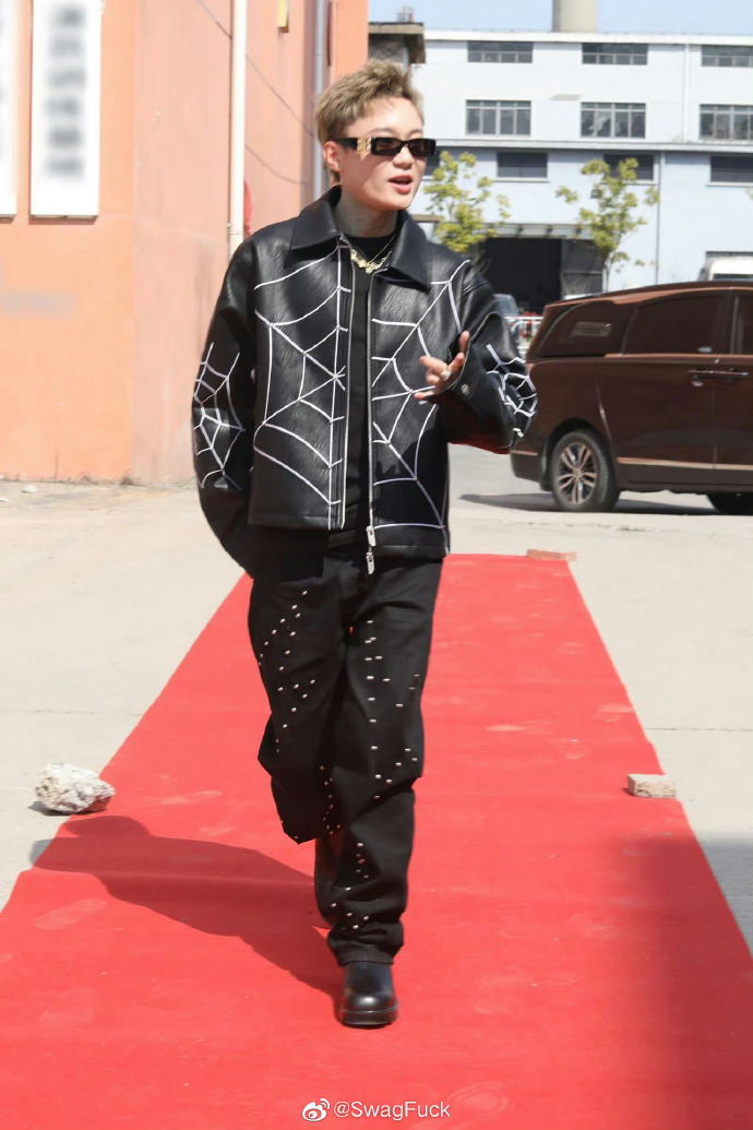 除了 頑童MJ116，這些頂流 Rapper 都驚喜現身！網傳《中國說唱巔峰對決》最終 40 人名單曝光