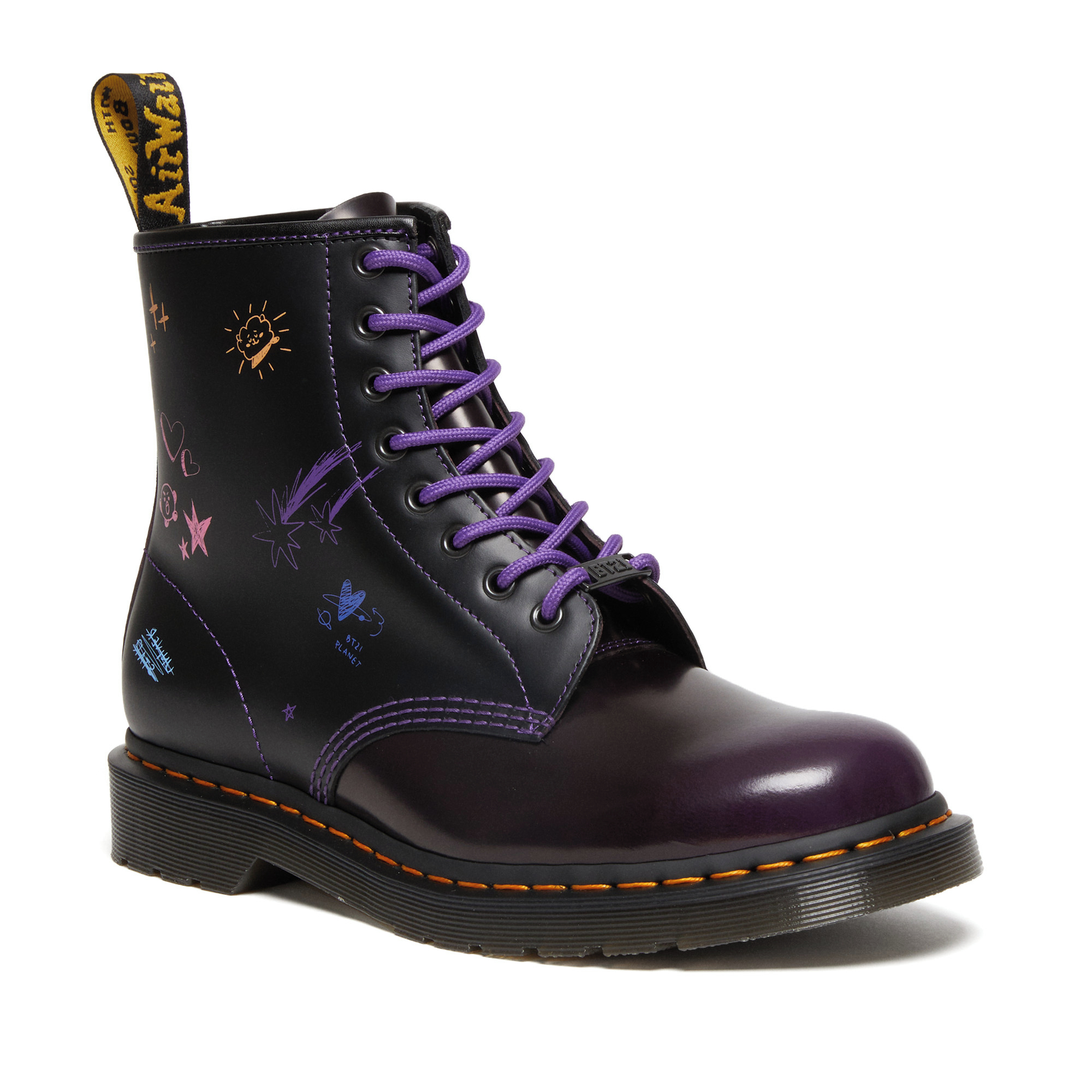 極致玩轉藝術、音樂與風格！                     Dr. Martens 與BT21 首度合作系列商品釋出確認！