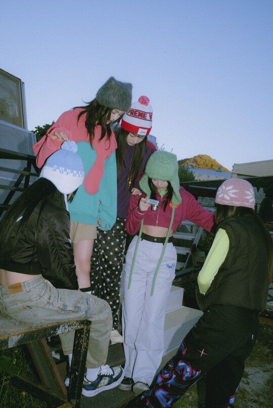 NewJeans 、BLACKPINK 都在瘋！ SONY 限量復刻 CCD 相機 DSC-W830 ，原價3000炒賣已破萬！