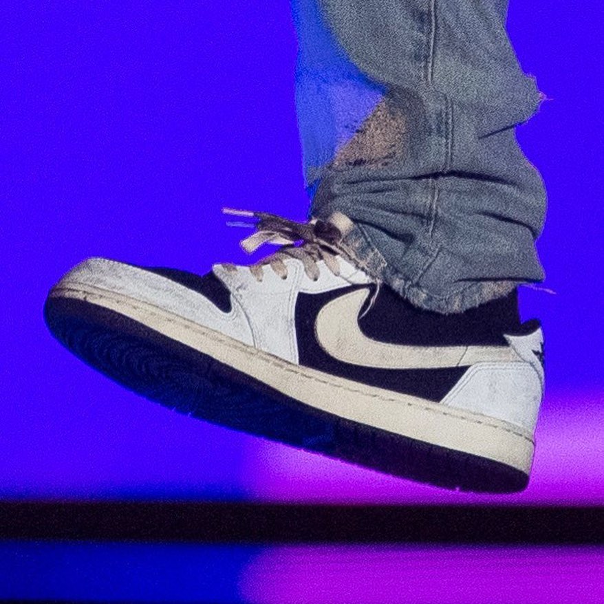 Travis Scott x Air Jordan 1 Low OG “Sail Black”