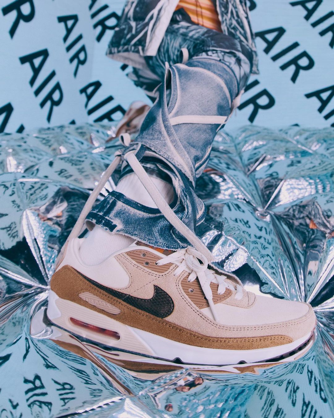 為本月 Air Max Day 搶先預熱！南韓大勢女團 NewJeans 出鏡 Nike Air Max 最新形象廣告