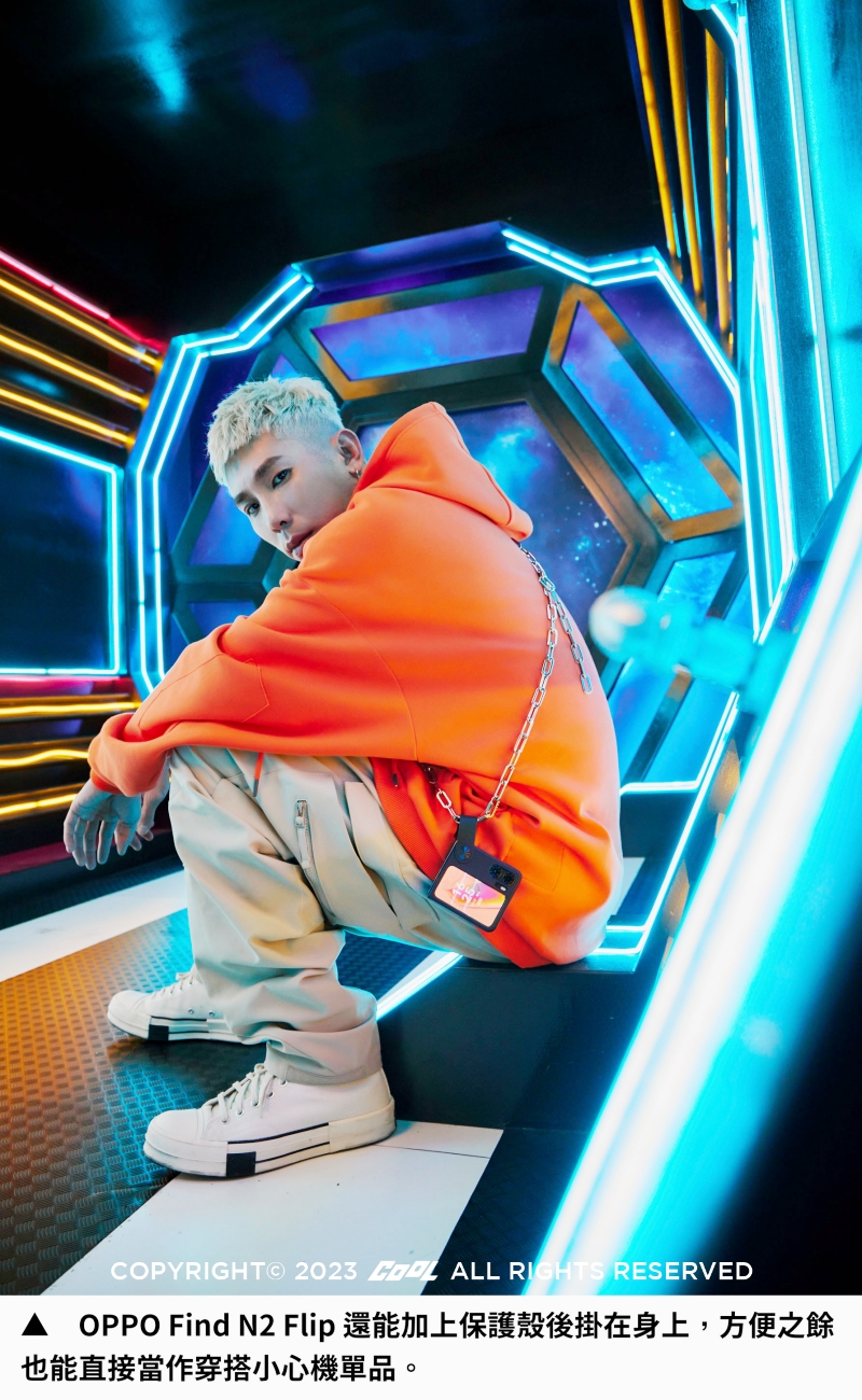 盤點五大潮男使用手機習慣！掌握這幾招  All Black風潮，誰說男生不能有摺疊小「新機」？！Feat. 台灣大哥大 x OPPO Find N2 Flip