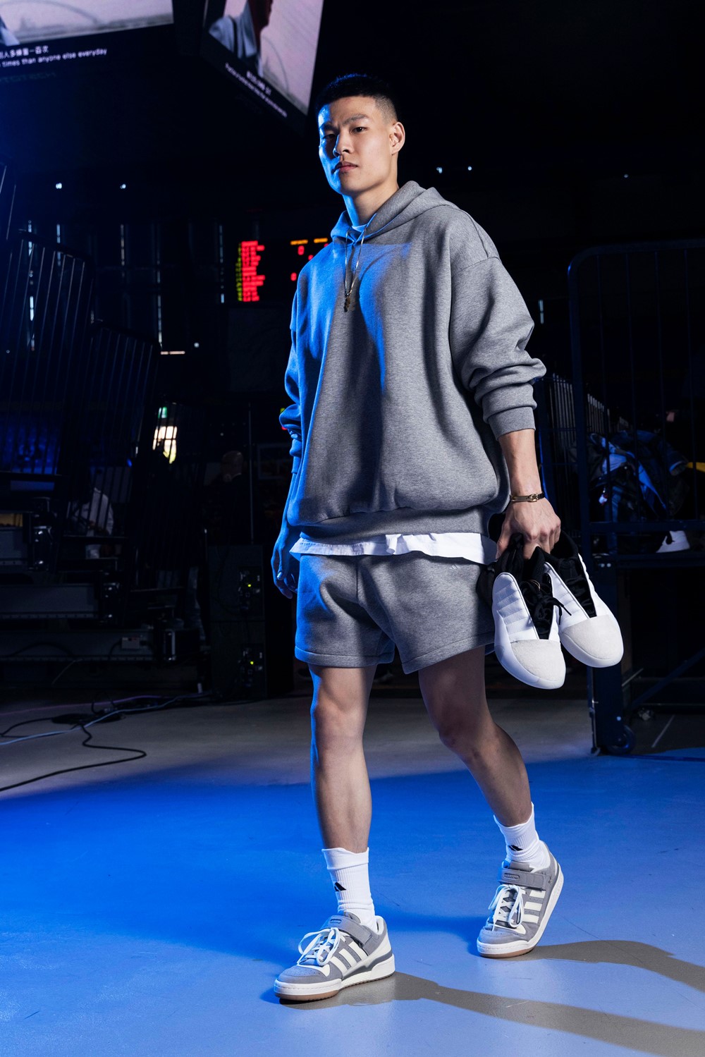 灌籃大賽冠軍劉駿霆、三分球王盧冠軒搶先著用！T1 明星賽球星演繹 adidas Basketball 第二彈休閒系列