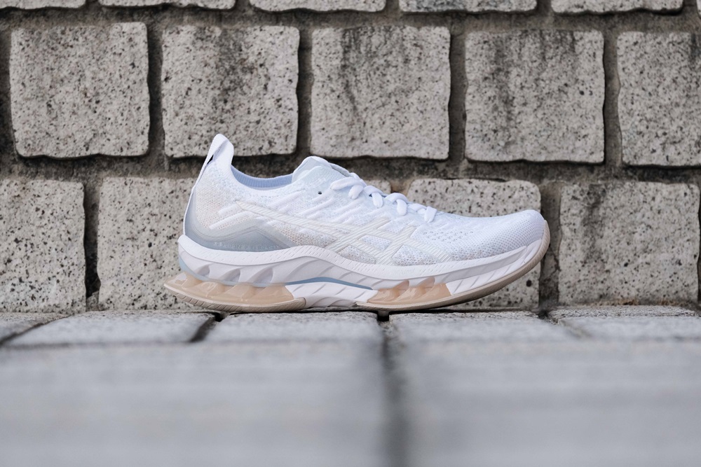 COOL 開箱｜搭載新科技的「東瀛戰神」！ASICS GEL-KINSEI BLAST 為什麼被稱為「跑鞋武士」？