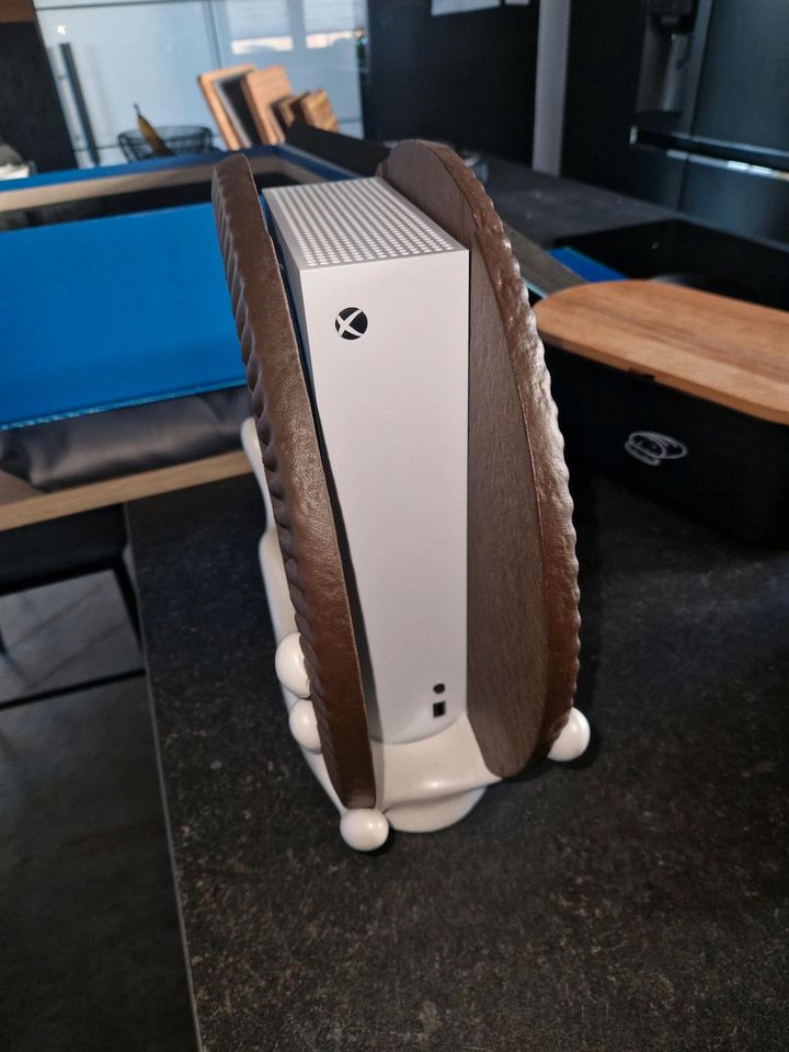 救命，看起來也太好吃！Oreo 主題 Xbox Series S 限量主機實體照曝光！