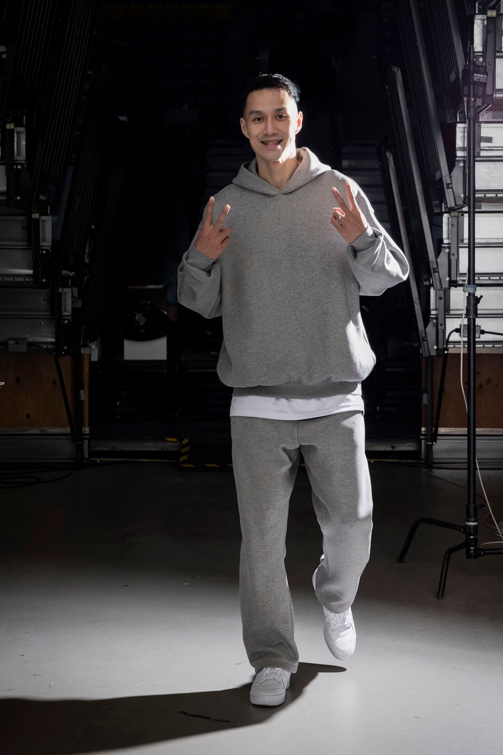 灌籃大賽冠軍劉駿霆、三分球王盧冠軒搶先著用！T1 明星賽球星演繹 adidas Basketball 第二彈休閒系列