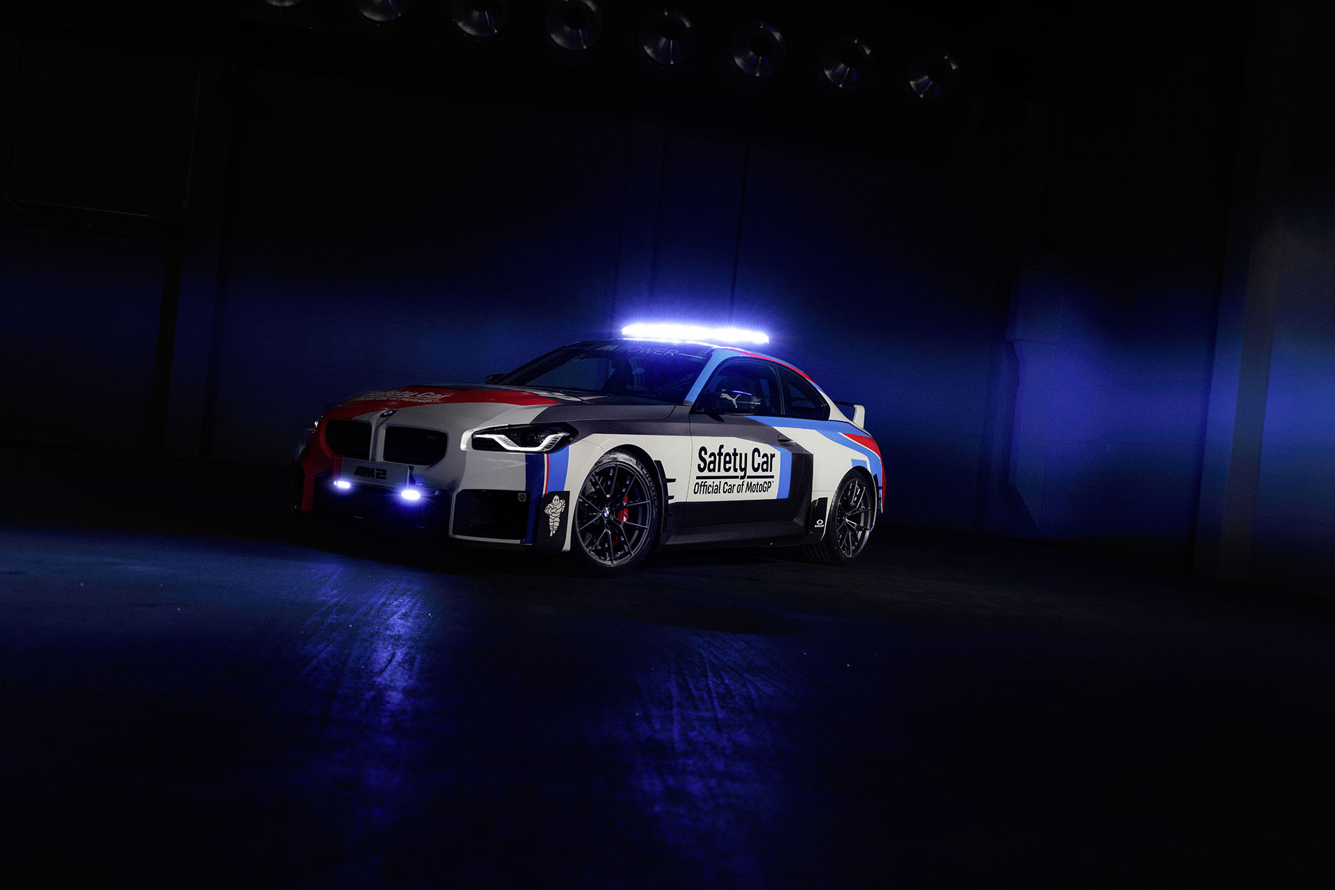 BMW M2 MotoGP Safety Car-2