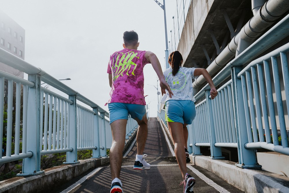 更輕、反饋更強！UA 全新跑鞋 HOVR SONIC 6 輕量登場