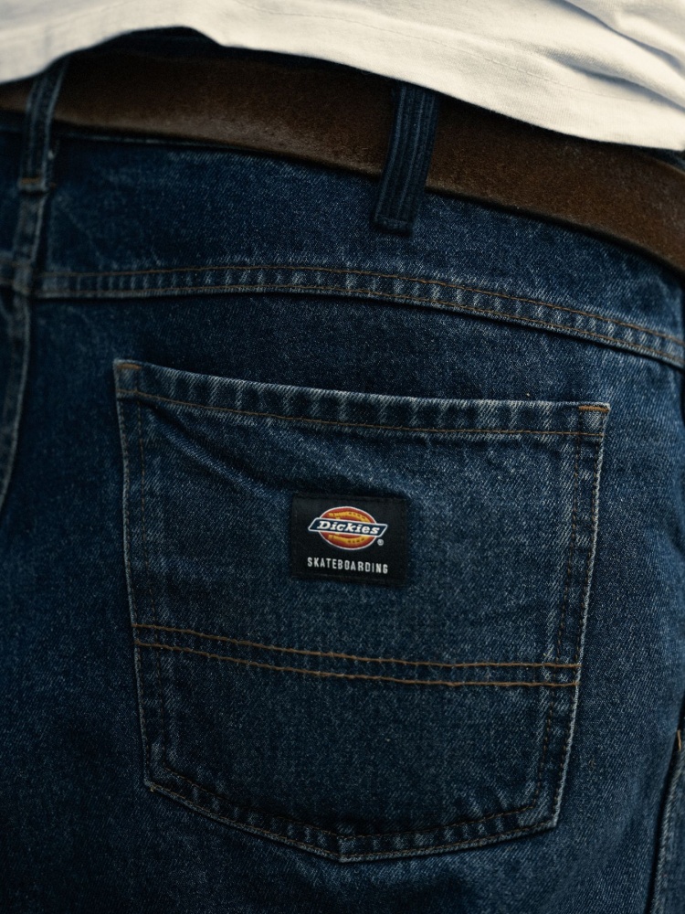 台灣販售預告｜ Dickies 攜手荷蘭人氣板牌 POP TRADING COMPANY 及 Jake Hayes 打造聯名系列