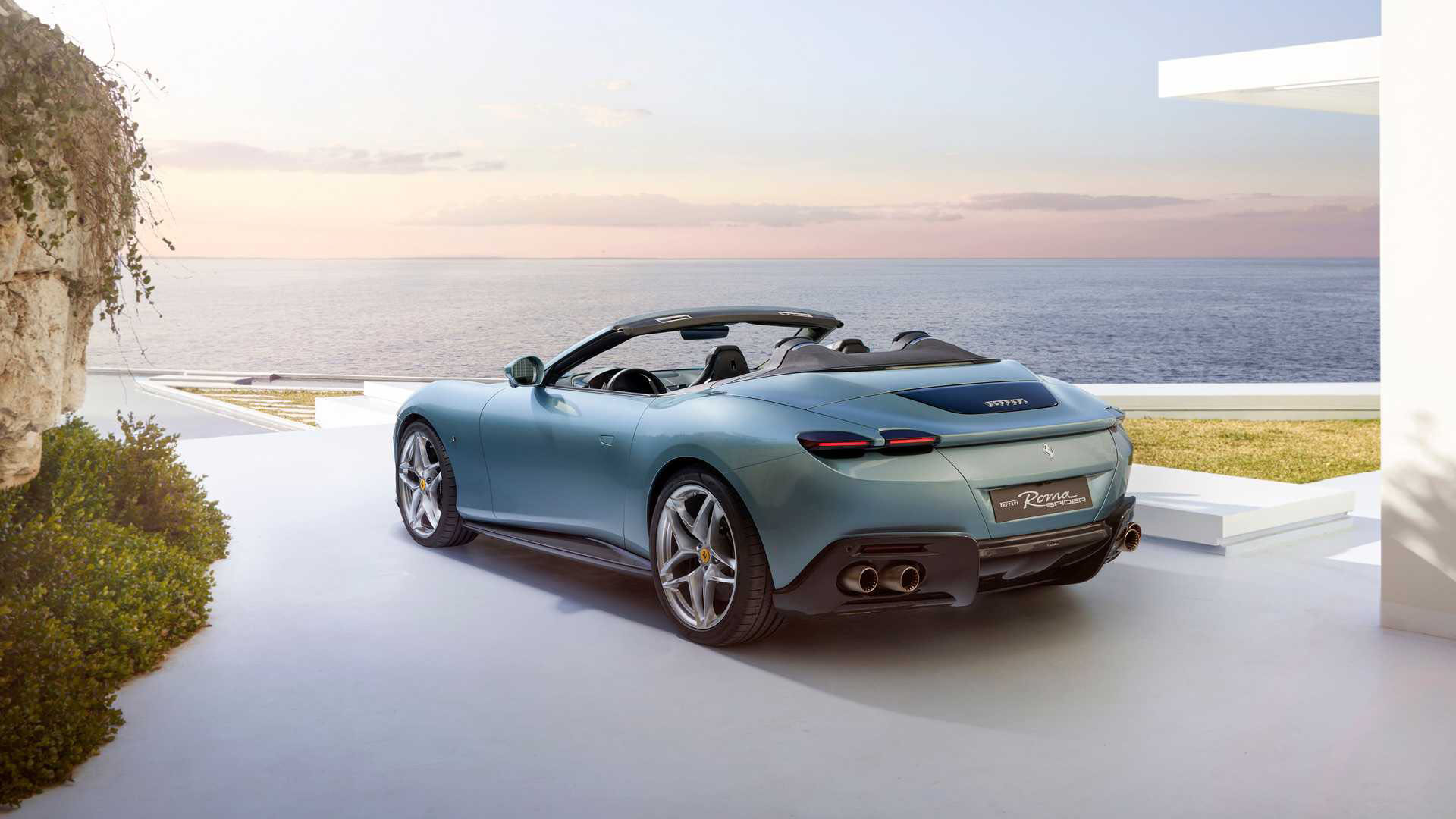 開啟美好時光，Ferrari 隆重發表 Roma Spider 敞篷跑車！