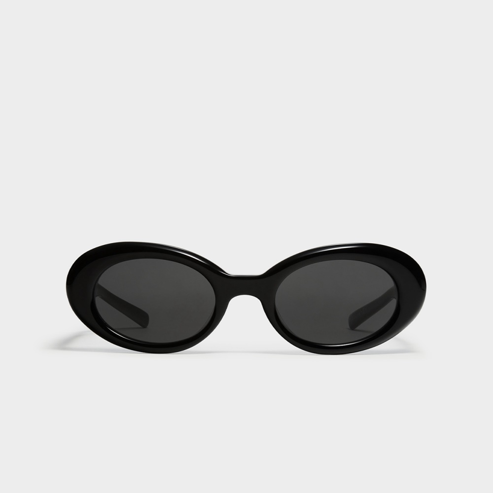 台灣販售資訊｜海外秒殺！ Maison Margiela x Gentle Monster 聯乘限量登台，眼鏡袋就是雲朵手拿包！