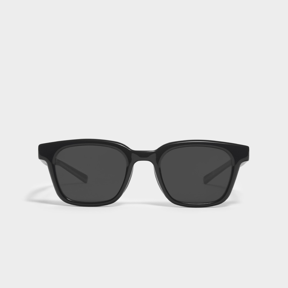 台灣販售資訊｜海外秒殺！ Maison Margiela x Gentle Monster 聯乘限量登台，眼鏡袋就是雲朵手拿包！