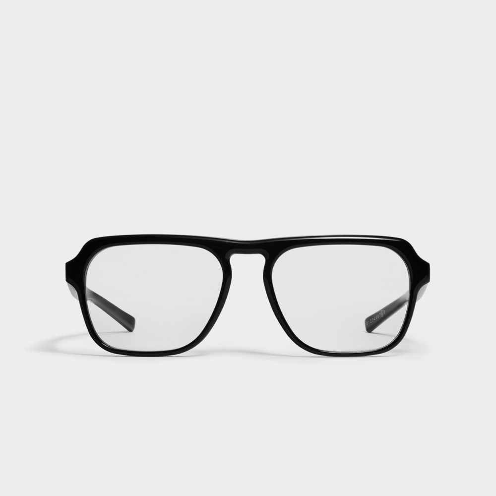 台灣販售資訊｜海外秒殺！ Maison Margiela x Gentle Monster 聯乘限量登台，眼鏡袋就是雲朵手拿包！