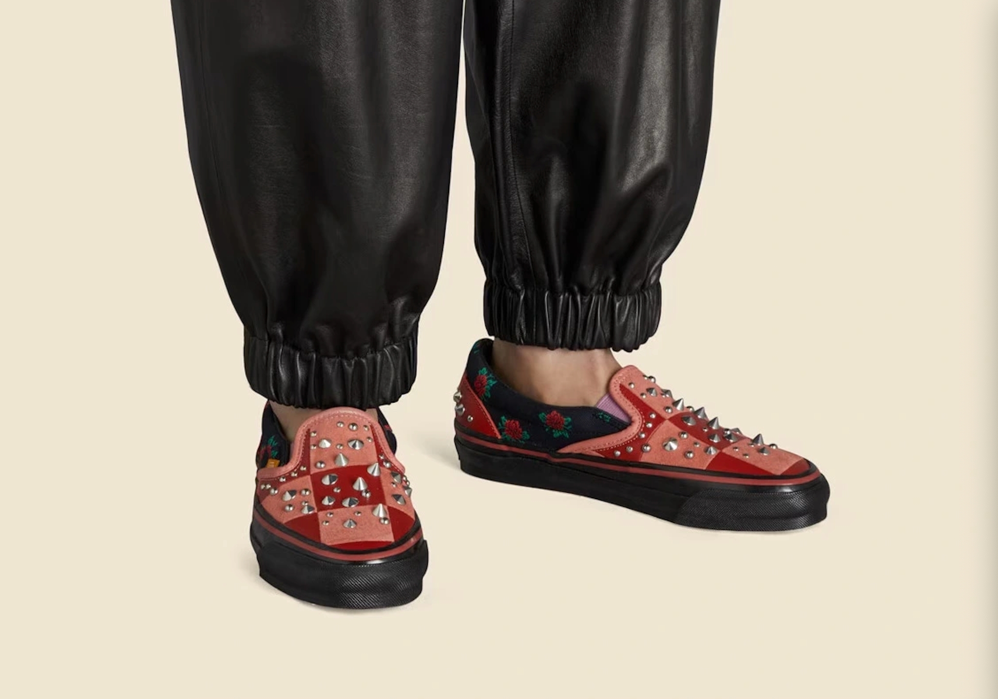 時裝週最新球鞋趨勢趕緊跟上！5 組「高端 x 街頭」必收聯名鞋款推薦！