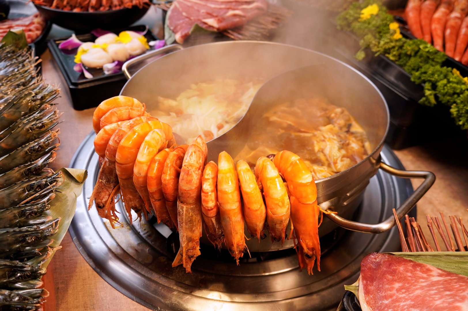 身分證拿出來！馬辣 10 大品牌三月優惠懶人包「名字含4字、身分證中3碼」烏魚子、和牛、藍鑽蝦吃到飽