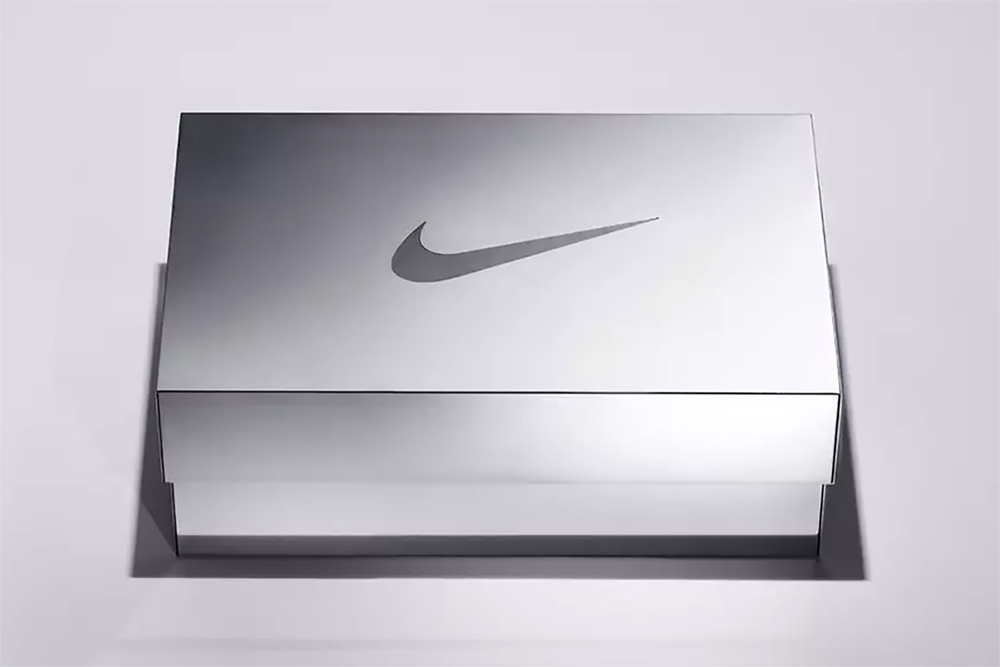 Tiffany & Co. x Nike box