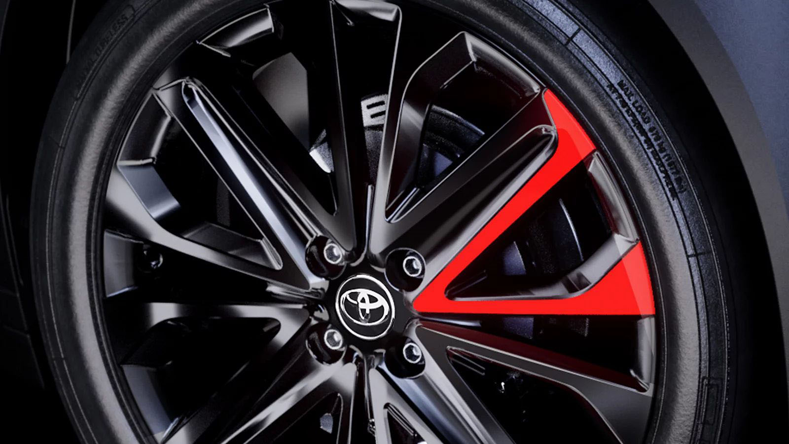 Toyota × UNDERCOVER Aygo X