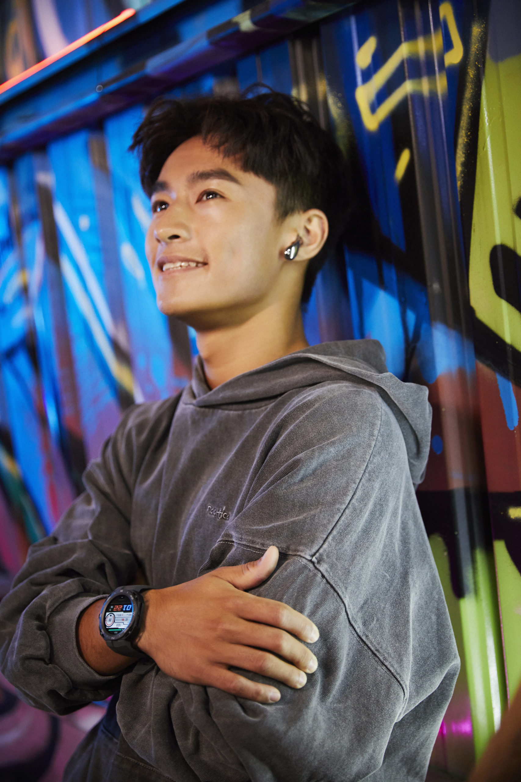 每個動作都有你的專屬配色！HUAWEI WATCH GT Cyber早就做好準備！讓世界級滑板選手林家元告訴你：「每一秒都要超越自己！」