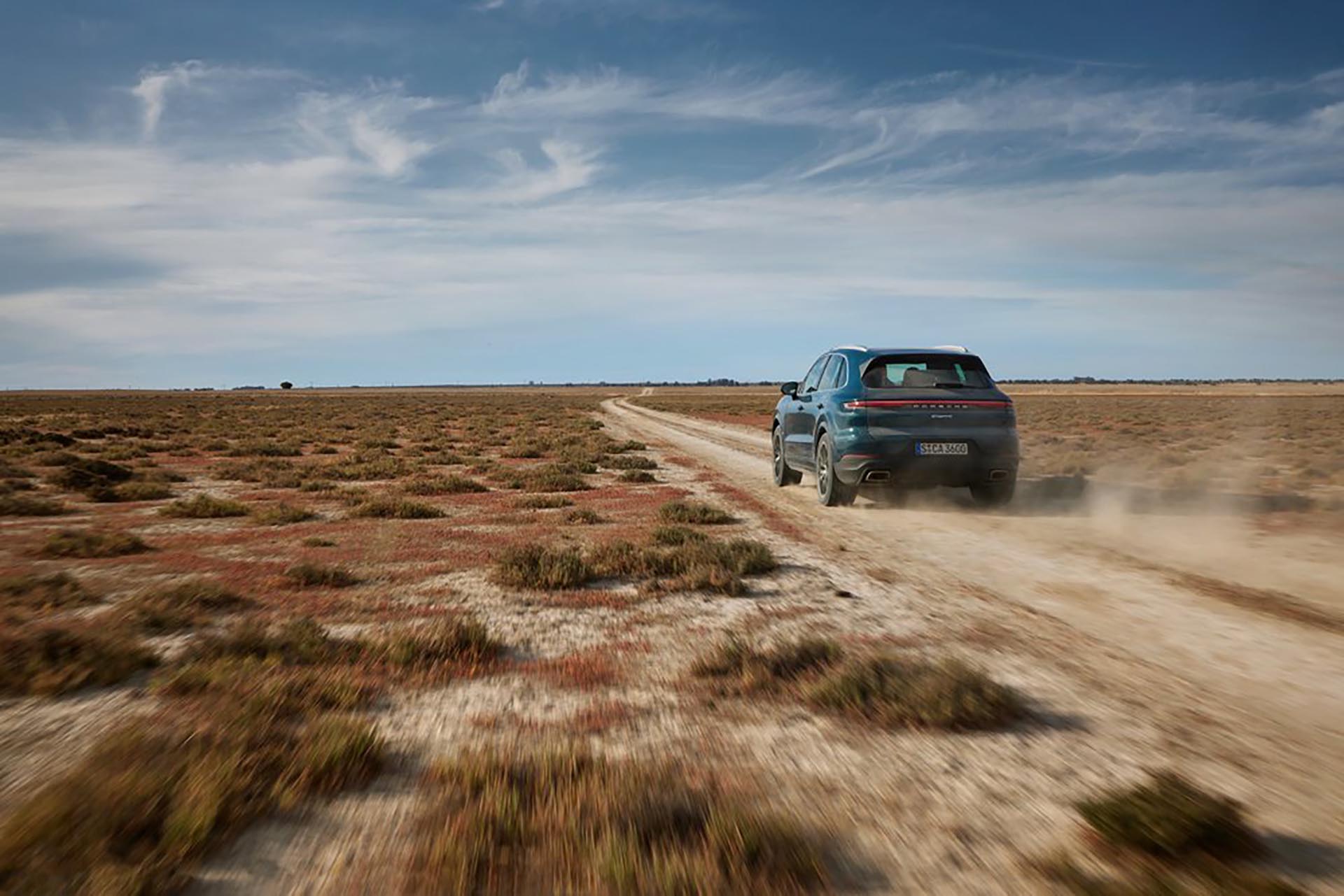 Porsche Cayenne-2