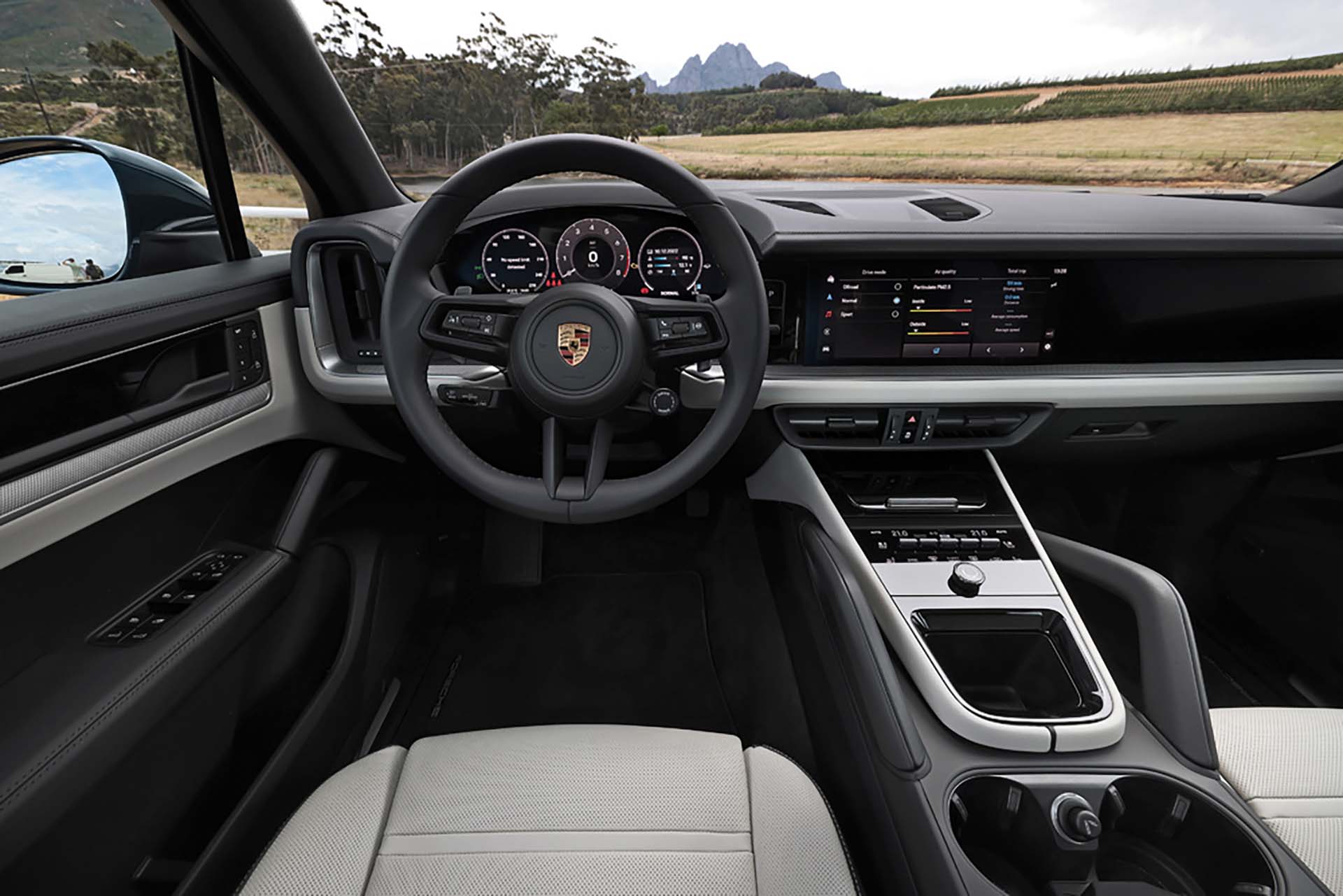 Porsche Cayenne-1