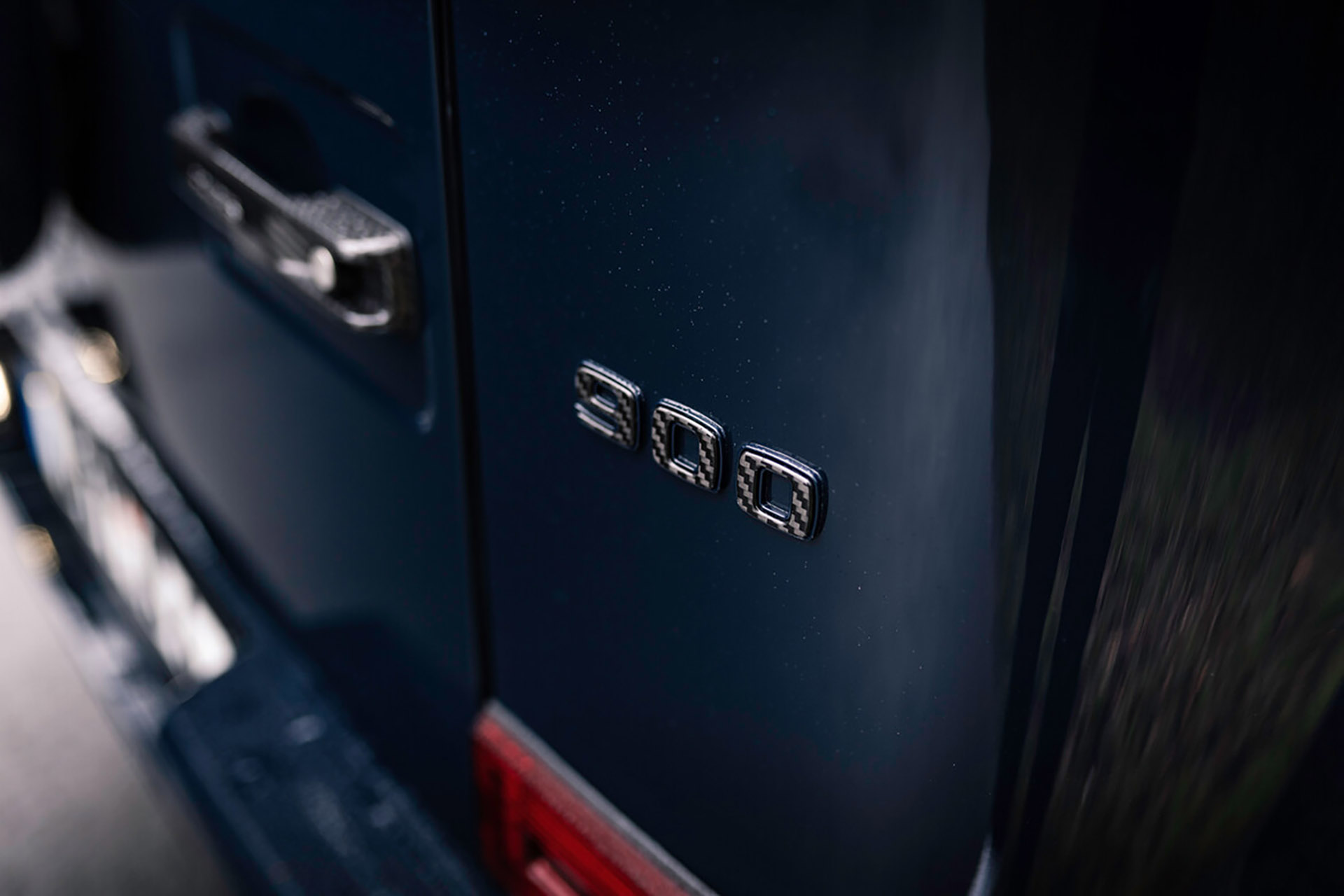 Brabus 900 Deep Blue-1