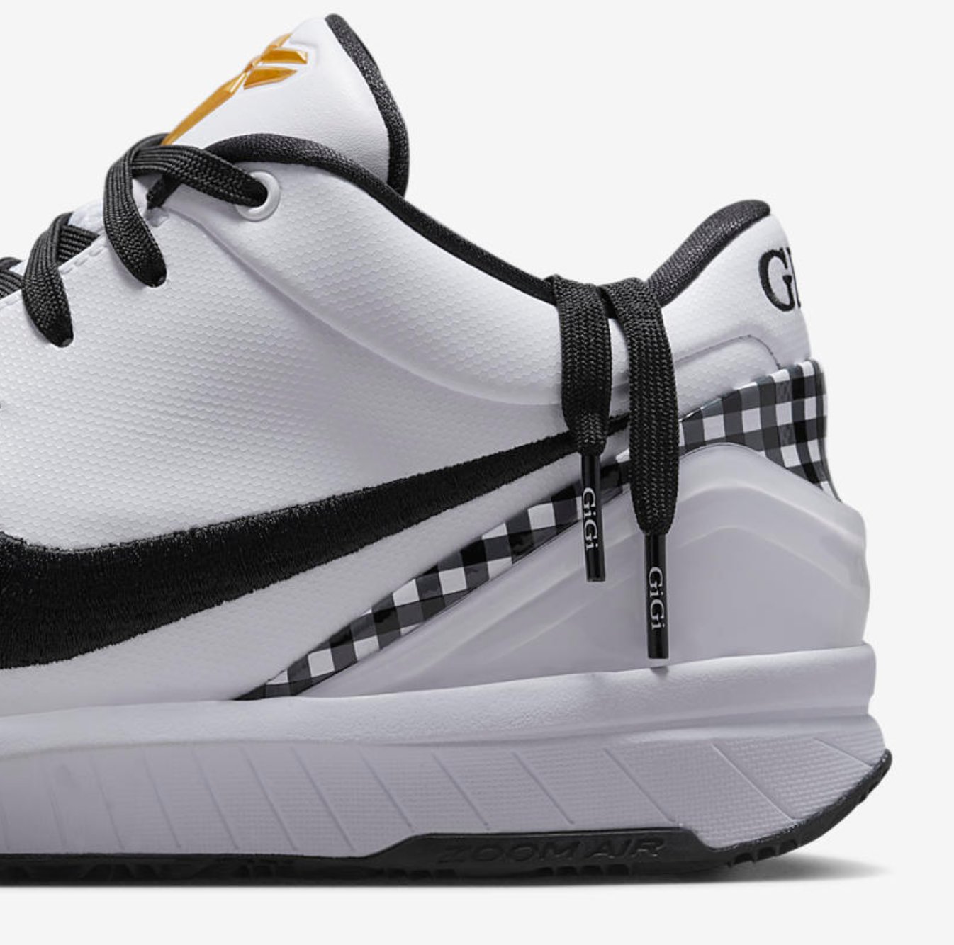 Kobe 4 Protro “GIGI”