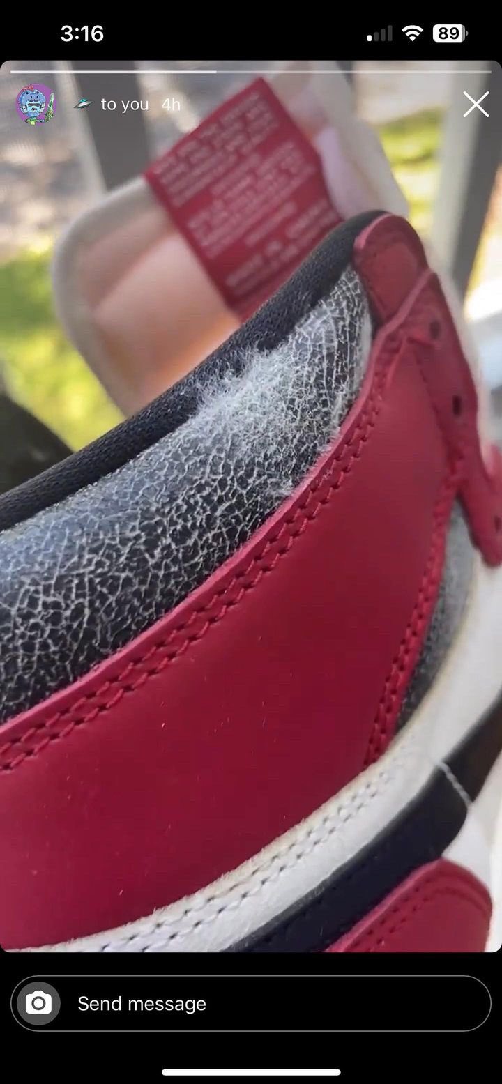 買鞋就像驚喜包？國外網友開箱驚喜「中獎」，Air Jordan 1 芝加哥、4 代閃電都遭殃！