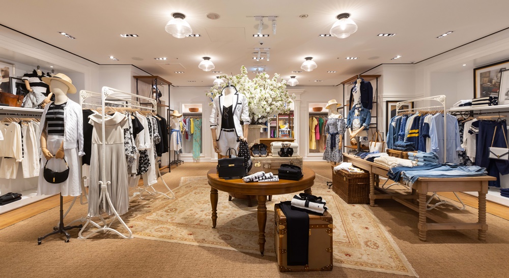 「唱作女神」孫盛希演繹經典美式風格！POLO RALPH LAUREN 首間女裝概念店嶄新開幕