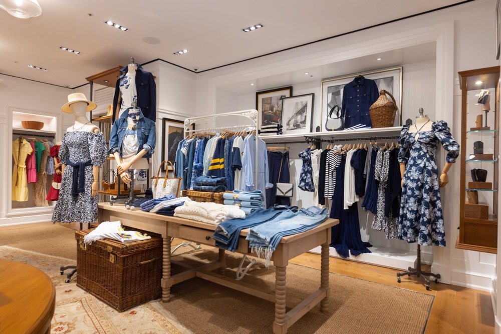 「唱作女神」孫盛希演繹經典美式風格！POLO RALPH LAUREN 首間女裝概念店嶄新開幕