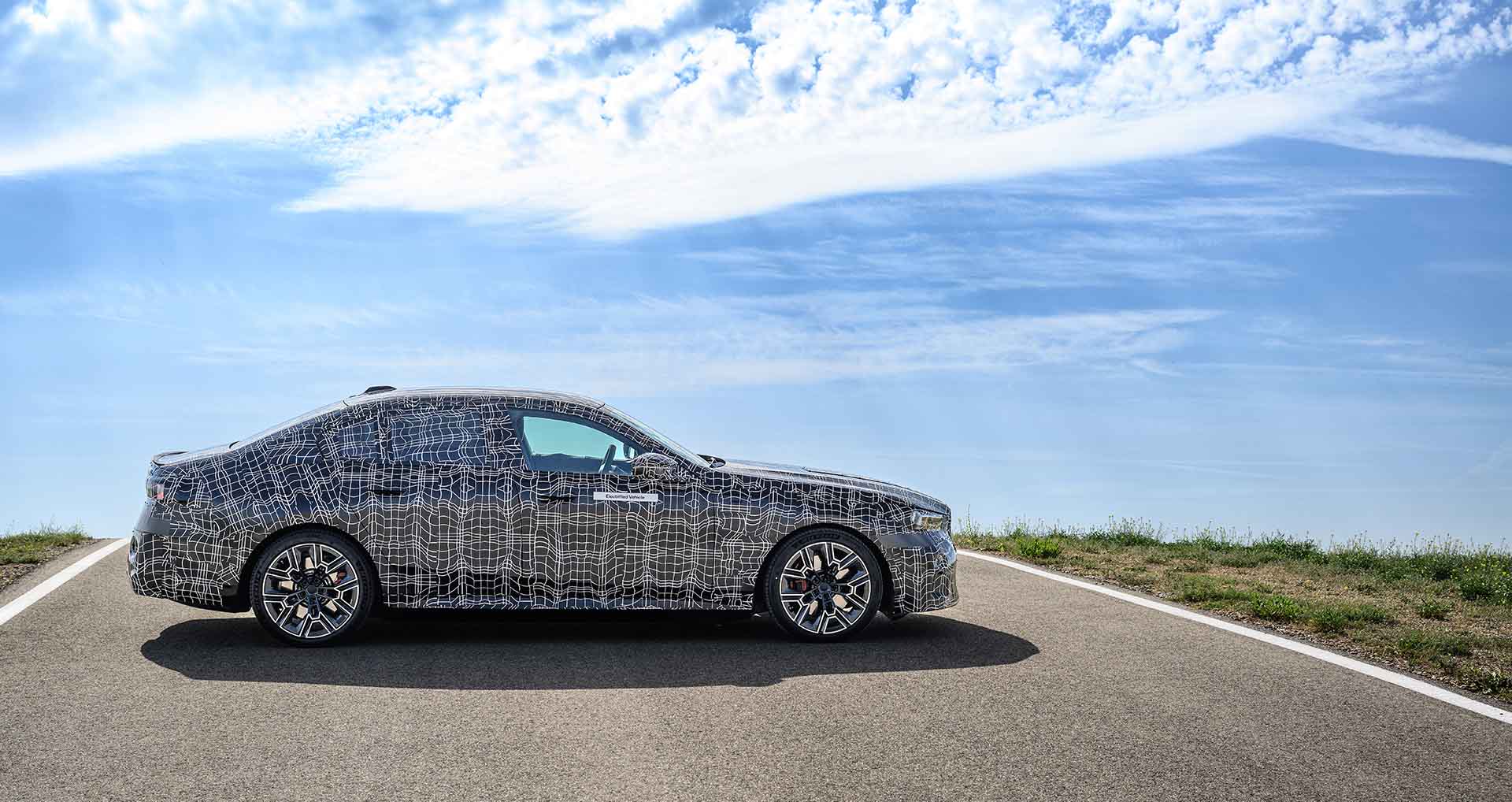 BMW i5