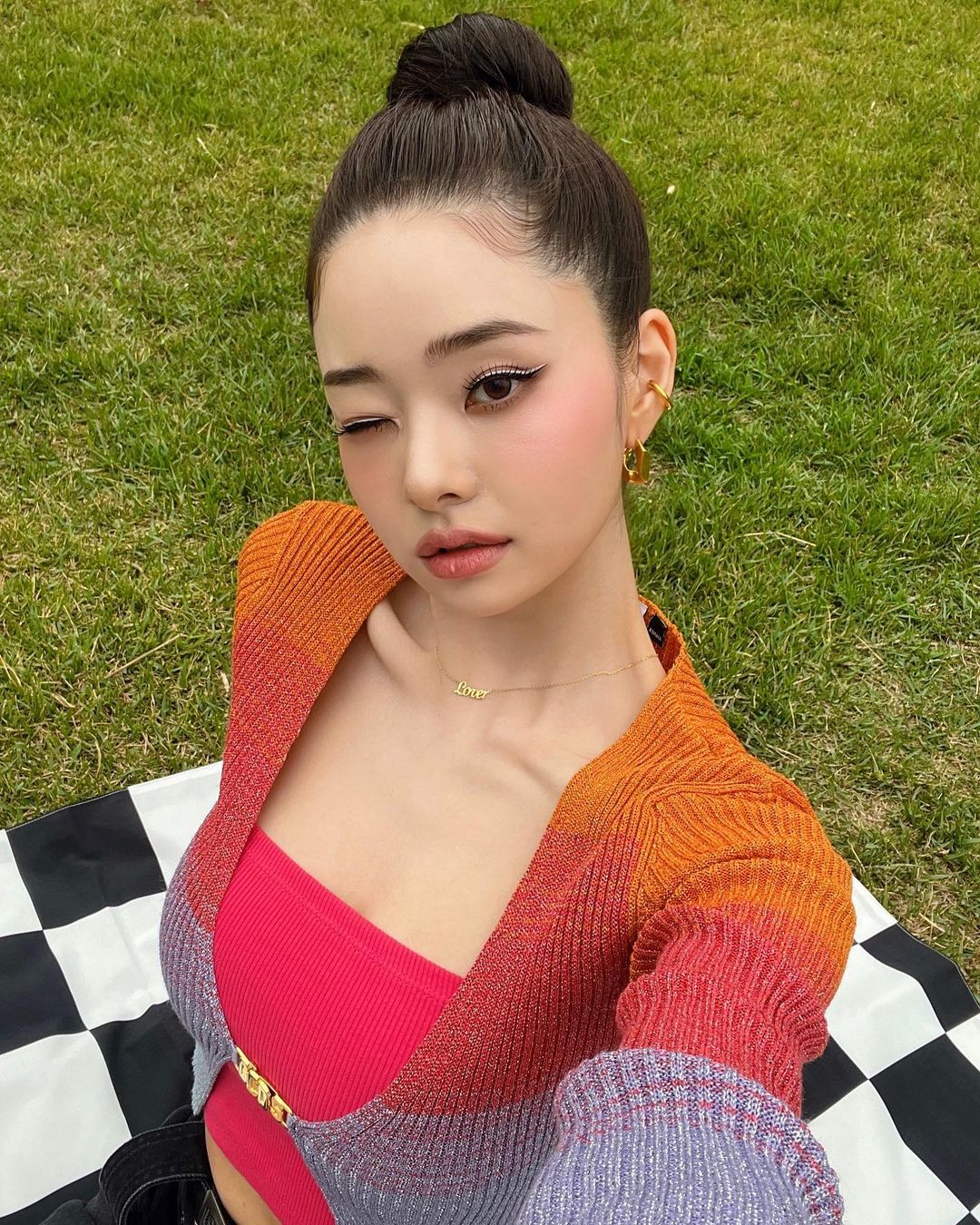 《單身即地獄》宋智雅東山再起！假貨風波後正式簽約 SUBLIME ，成宋康昊、王嘉爾師妹