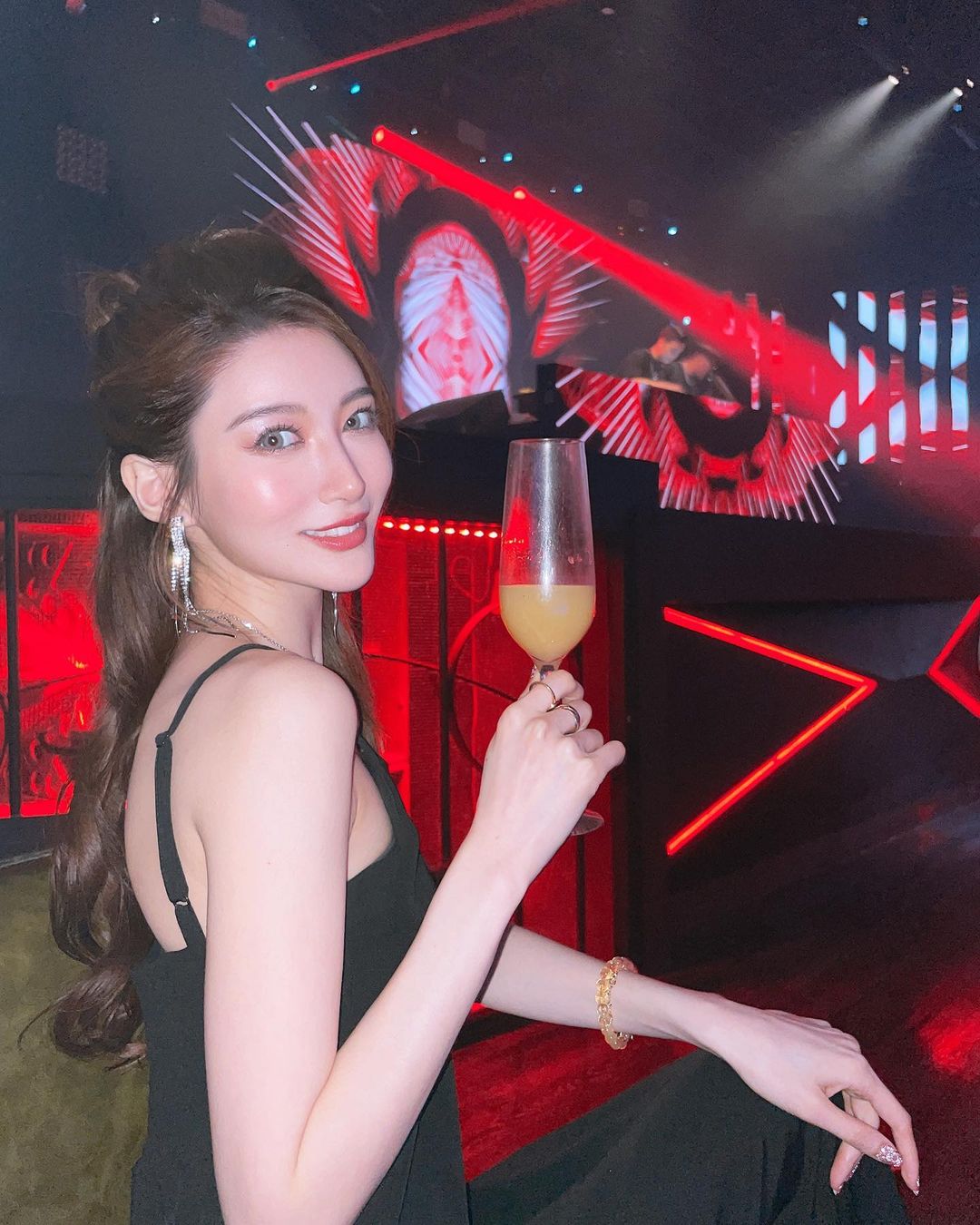 「AV 灰姑娘」邀粉絲共遊兩天一夜！相澤南宣布將在「這時」二度來台。老司機：已報名！