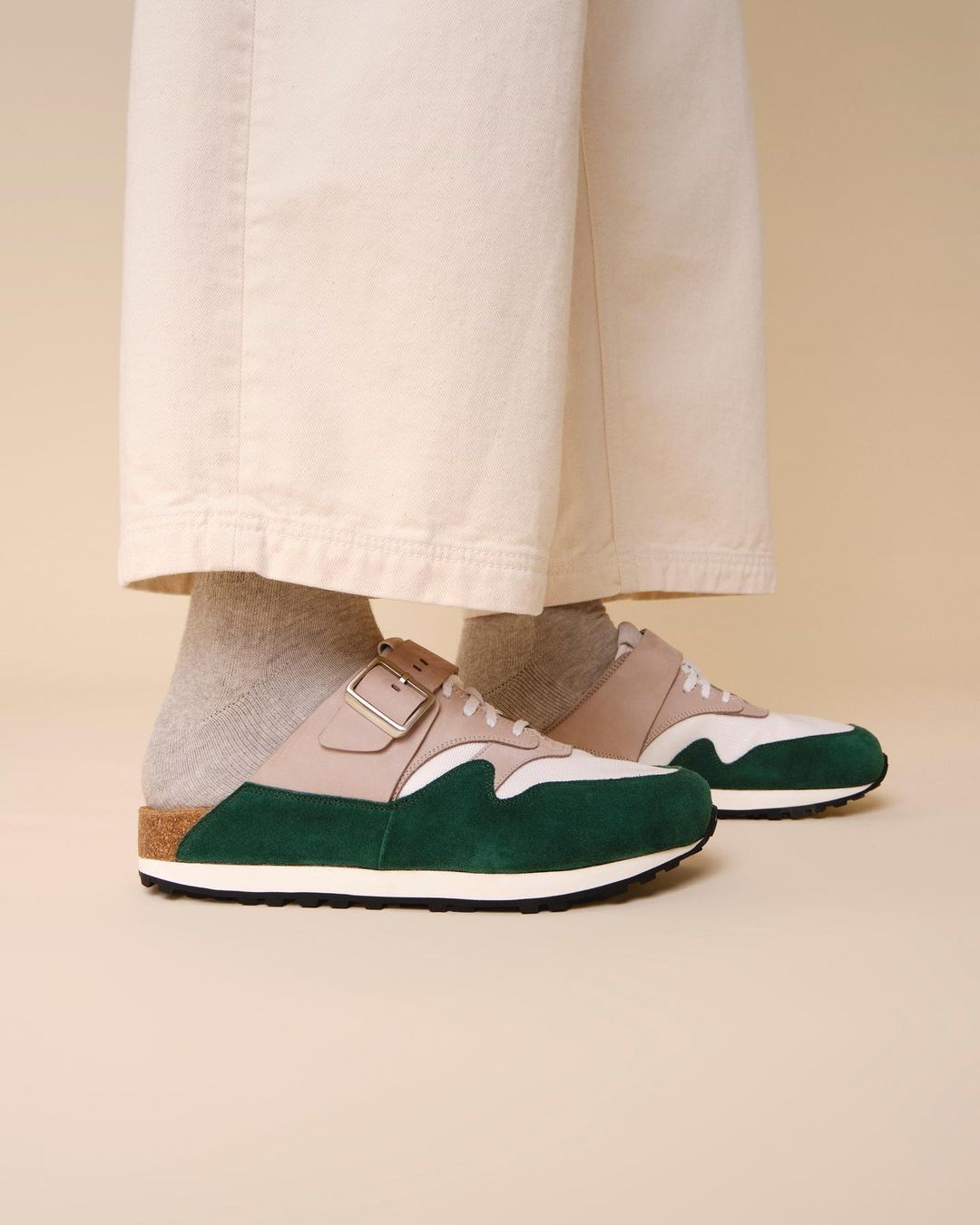 參考經典，「Air Max 1 拖鞋」將成今夏必穿之選？
