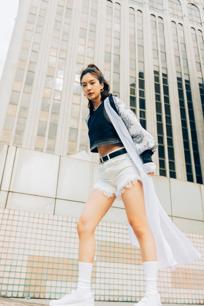 突破英倫街頭框架！ ALLSAINTS 走進陽明山打造全新「 GO OUT 」形象廣告，衝破山林城市穿搭極限！