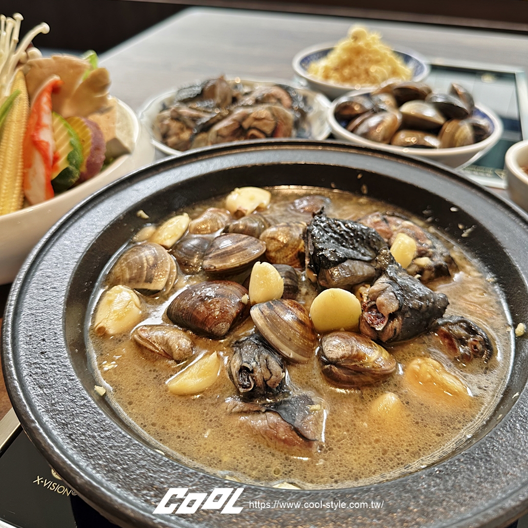《萬客什鍋》台北二店「開在這裡」！迷人台味石頭火鍋水準一級棒、2 款全新附餐點心角逐熱賣排行