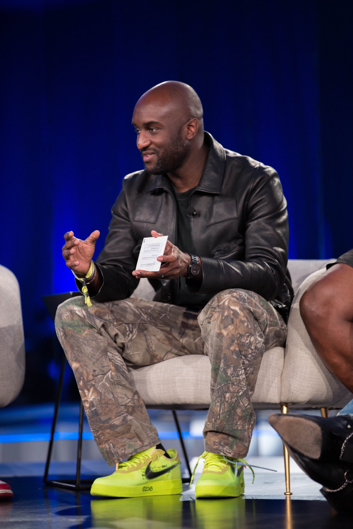 One Tone 沙色顯奢華！Off-White™ x Air Force 1 Low 全新配色「Desert Tan」傳年底登場